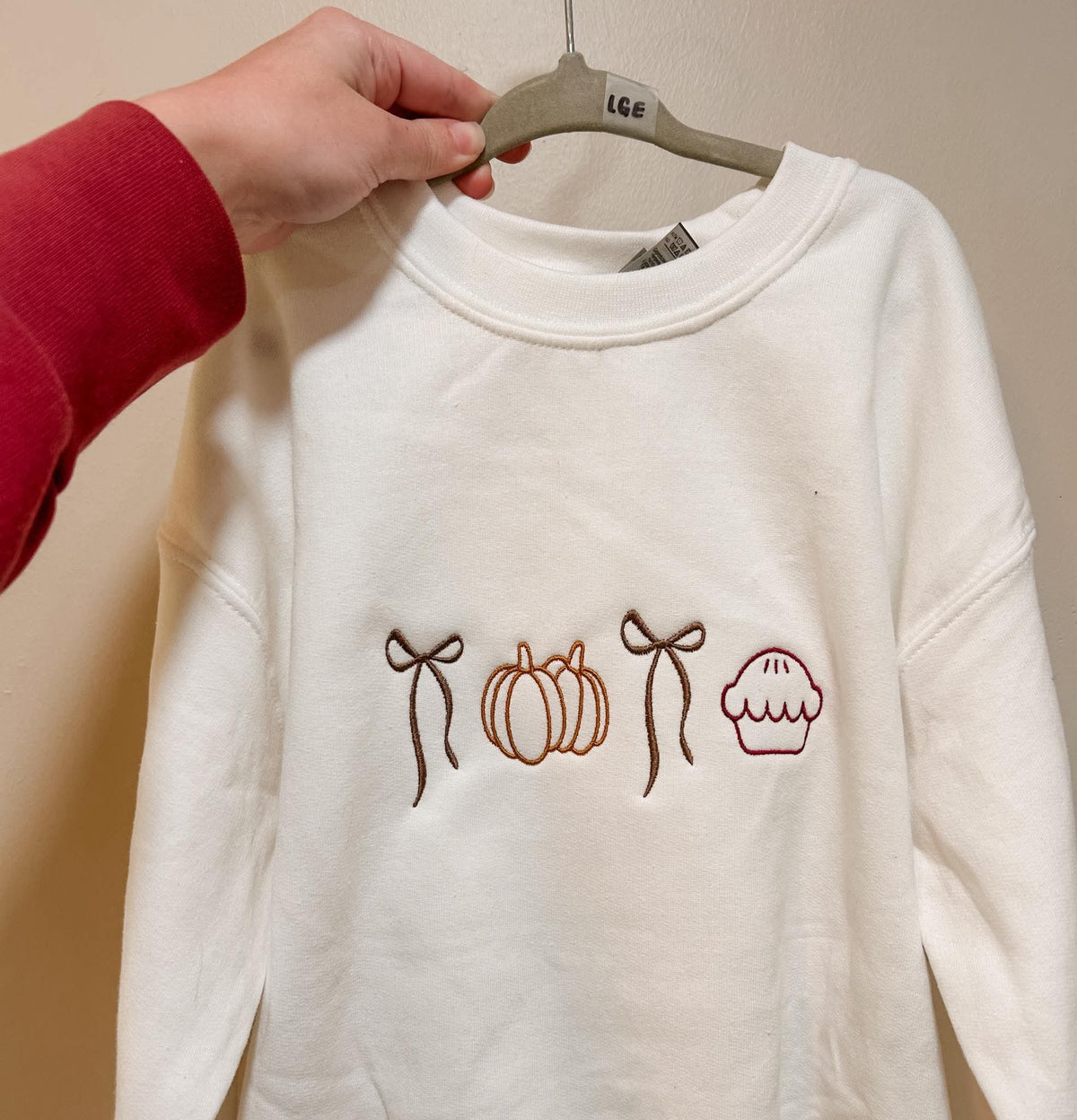 Bows & Pies (Tee)