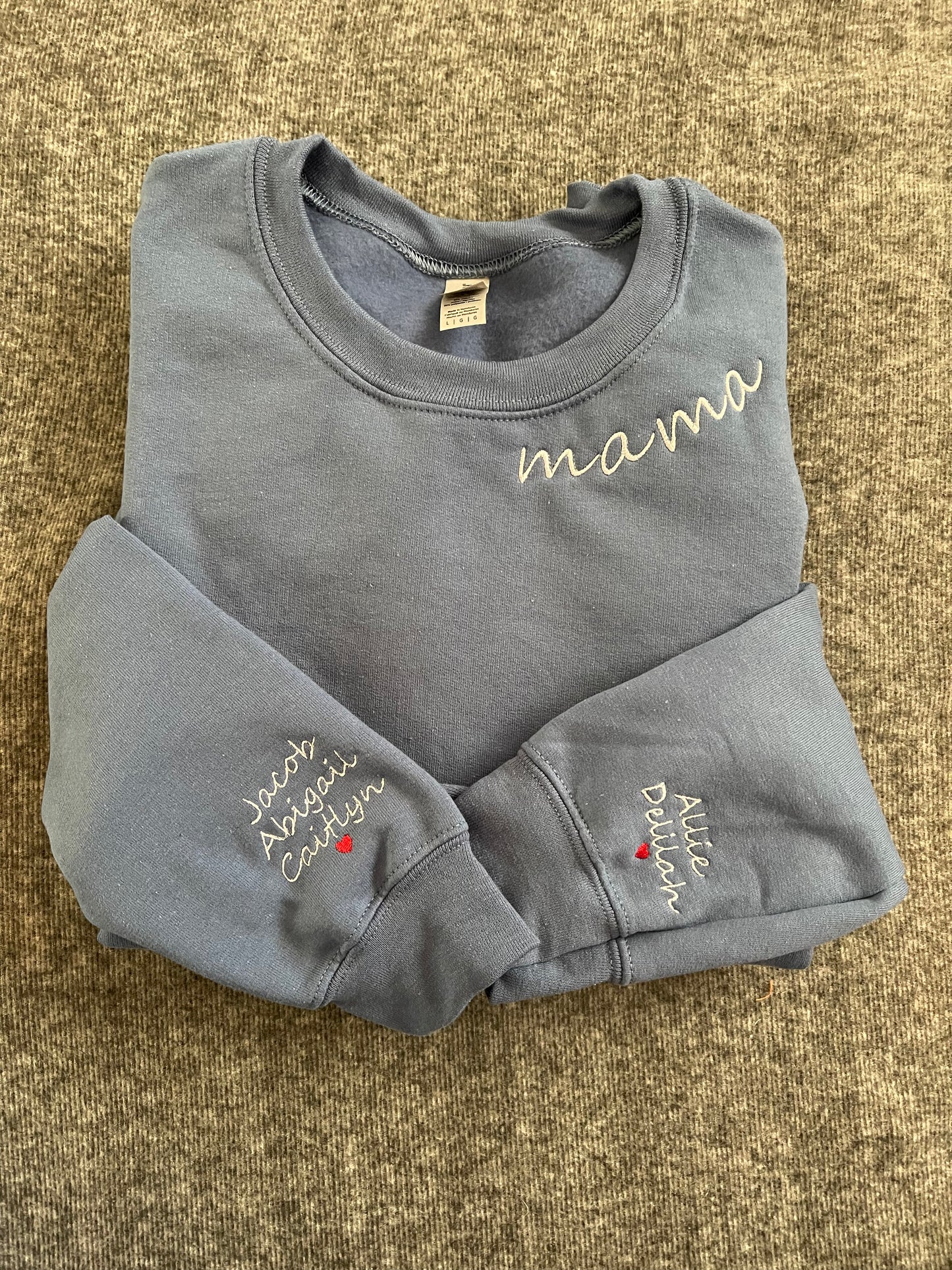 Mama w/ Name Sleeve - Crewneck